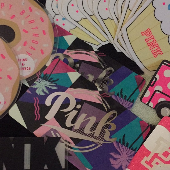 💕⭐️VS PINK⭐️💕GIFT CARD COLLECTION❣️🤗🎀🛍🎉 - Picture 6 of 8